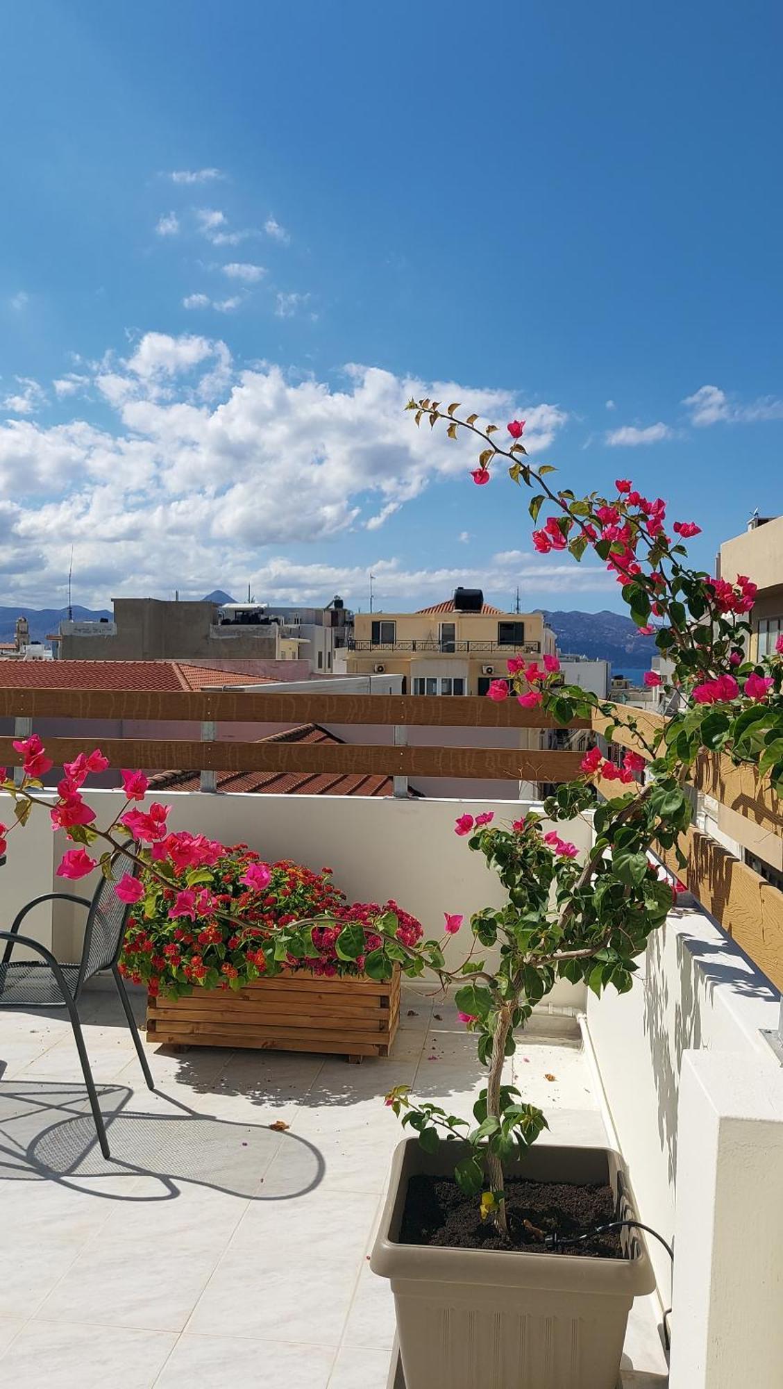 The Little Big Apartment In The Heart Of Heraklion 外观 照片
